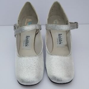 Vintage Women's Silver Mary Jane Shoes New In Box